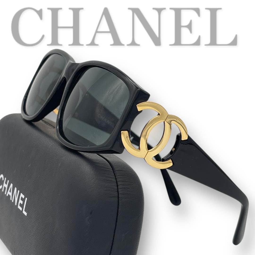 いくさと様　CHANEL sunglasses 芸能人着用 BLACK