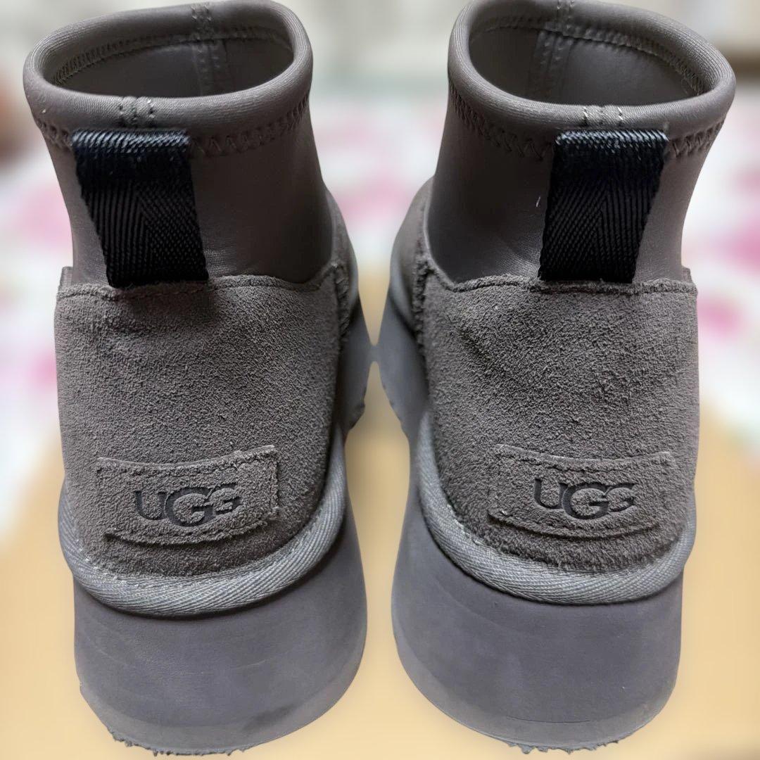 UGG ムートンスエードブーツ 厚底