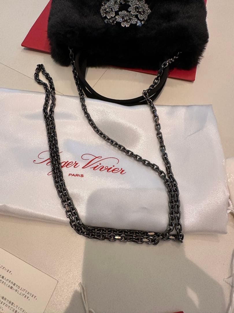 Roger Vivierドラペポケットブーケストラスダークバックルバッグマイクロ