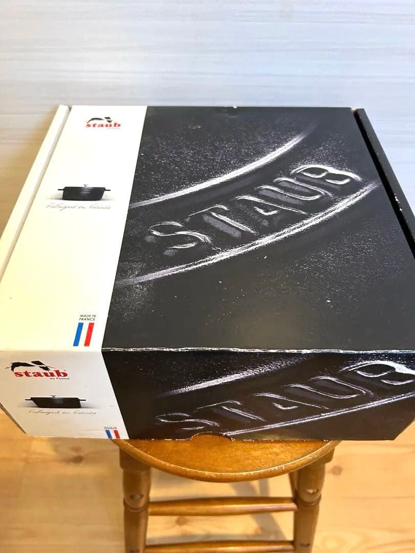 STAUB 直径24cm ブラック