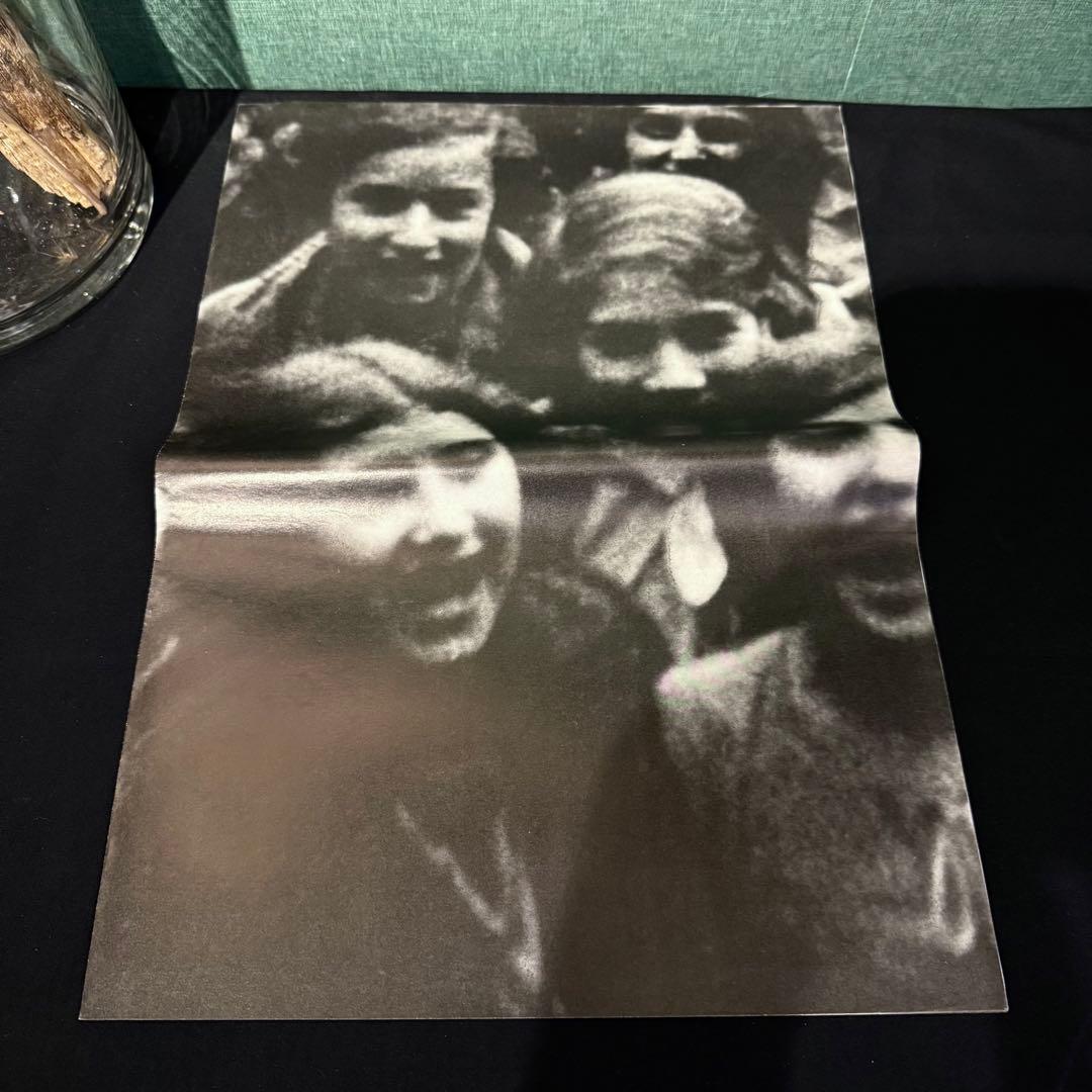 1998年発行美品ChristianBoltanskiアート新聞Agnès b.