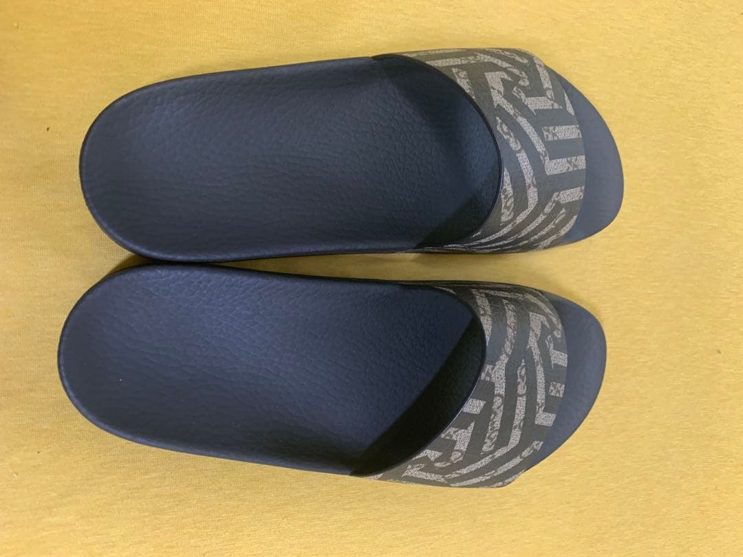 グッチ　GUCCI メンズサンダル