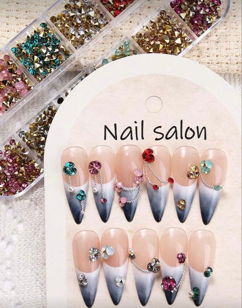 ネイルパーツ　ネイルツール　まとめ売り　ほぼ未開封