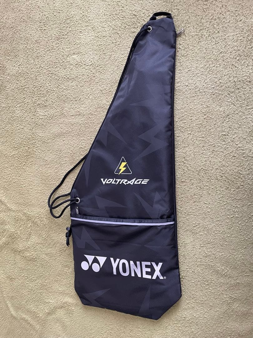 ヨネックス ボルトレイジ7V 紅