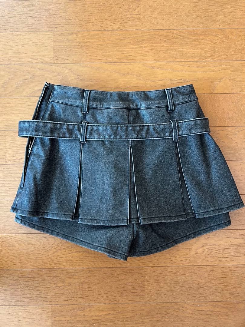 Darich ブラック プリーツ ミニスカート ベルト付き