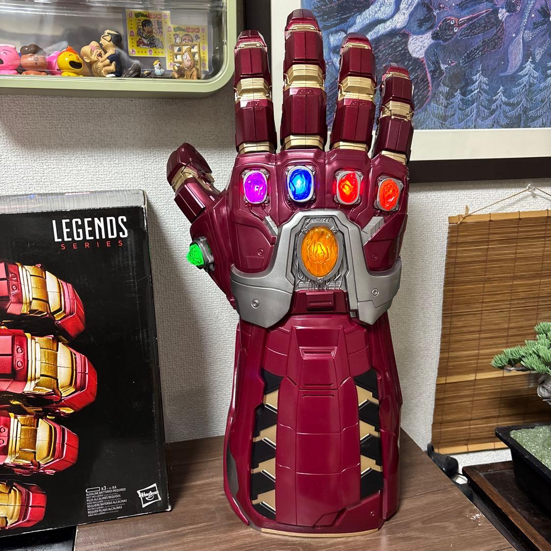 マーベルレジェンド　パワーガントレット　ハルクバージョン【中古品】箱あり