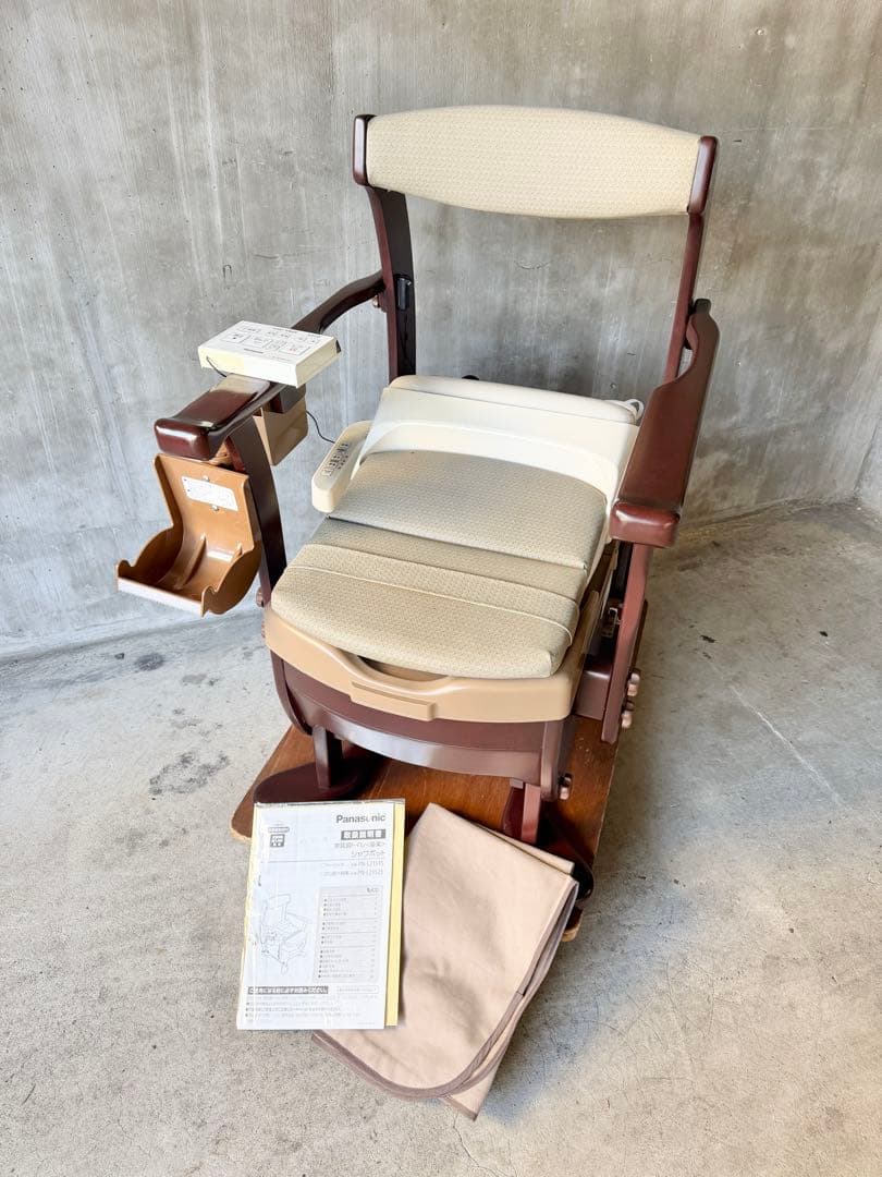 良品 Panasonic 家具調 トイレ 座楽 シャワポット ウォシュレット