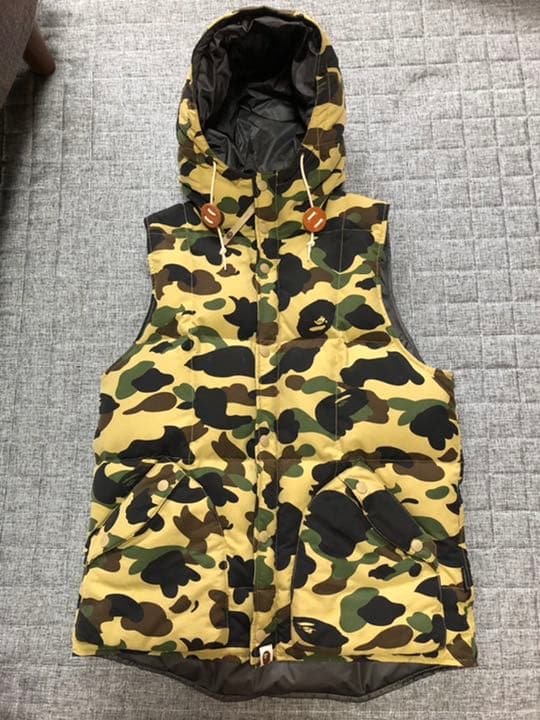 【値下】A BATHING APE　WIND STOPPER／ダウンベスト