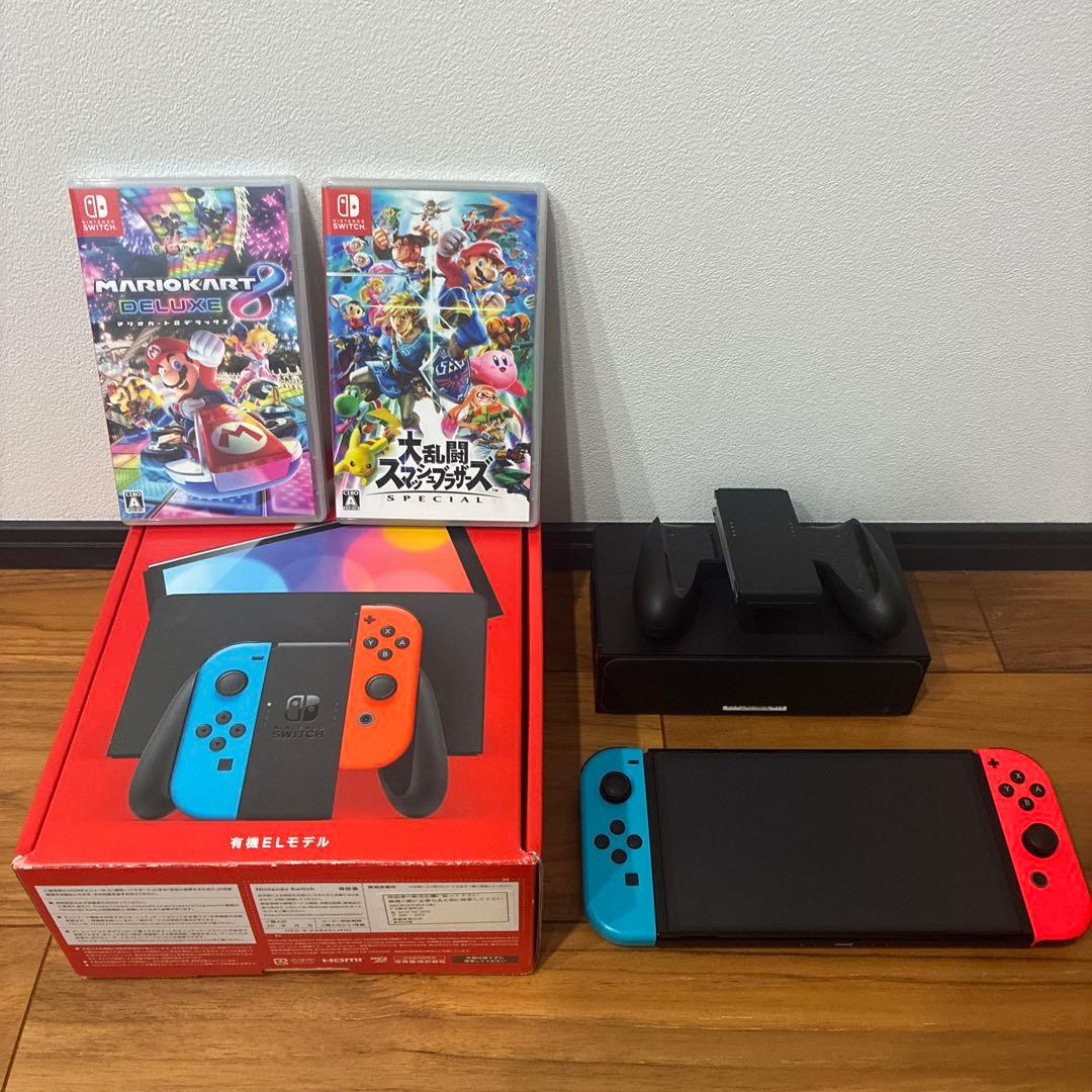【日曜日までの出品】ニンテンドーSwitch 有機EL 美品　ソフトセット