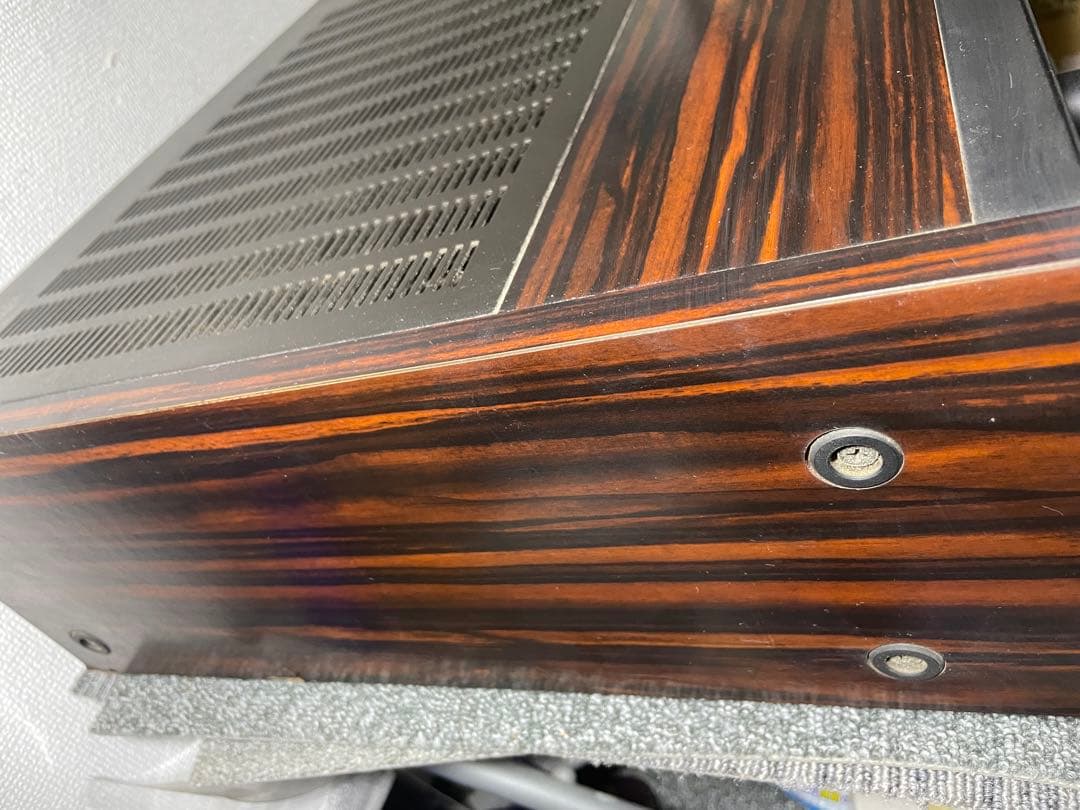 JiJi 様の専門　AU-D907F サンスイインテグレーテッドアンプ