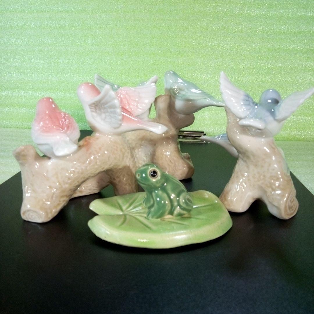 ニャオ　鳩と思われる置物3個とカエルの置物1個　4個セット