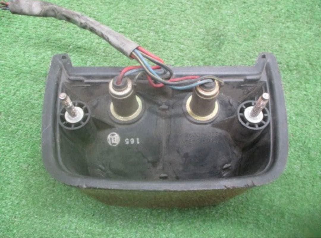 ゼファー400 純正テールランプ