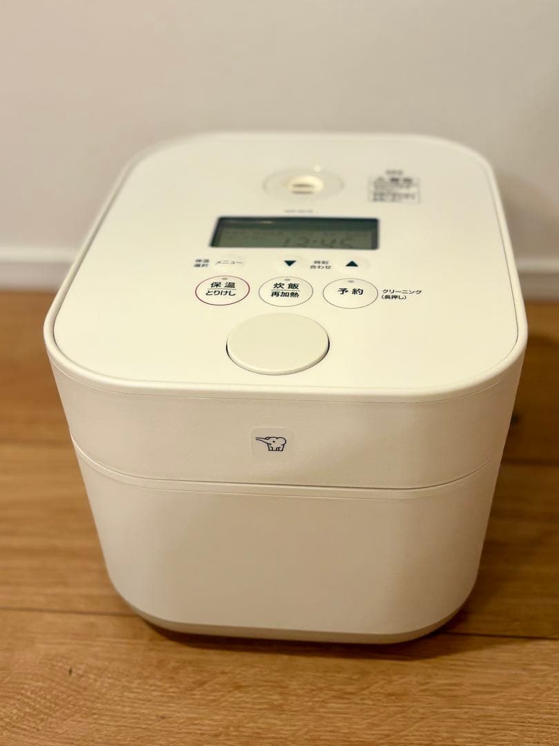 象印　5.5合炊飯器　NW-SA10　2020年製