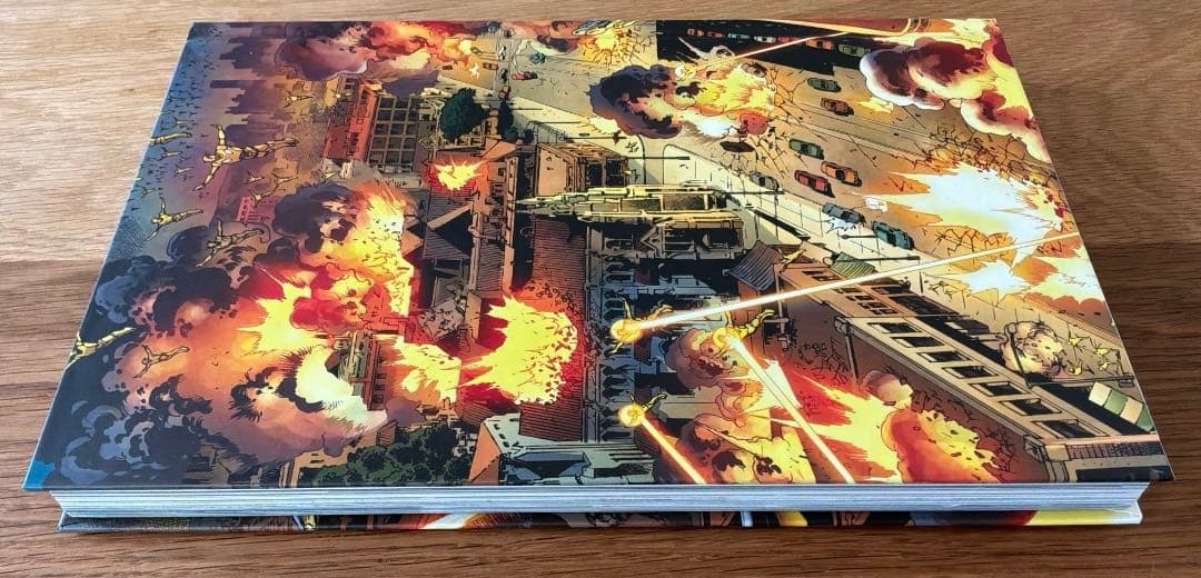 Age of Ultron ハードカバー Avengers アメコミ