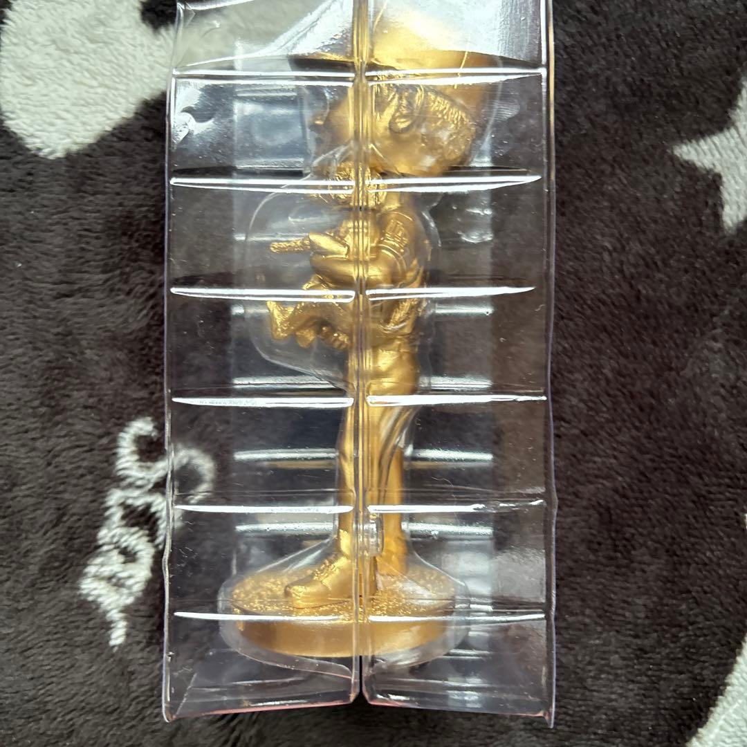 大谷翔平とデコピンのボブルヘッドゴールド 値下げしました。