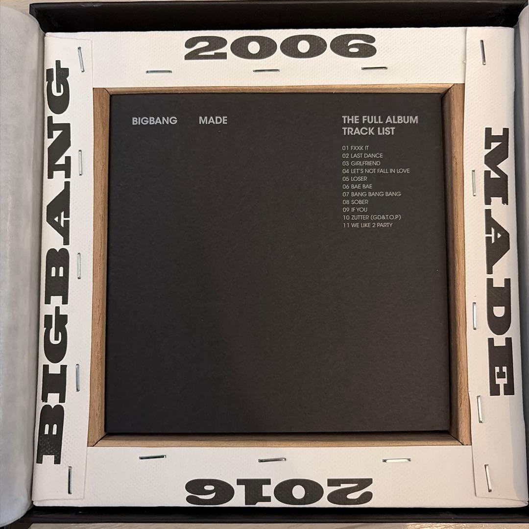 BIGBANG MADE(歌詞カード韓国版)　メンバーポストカード付き