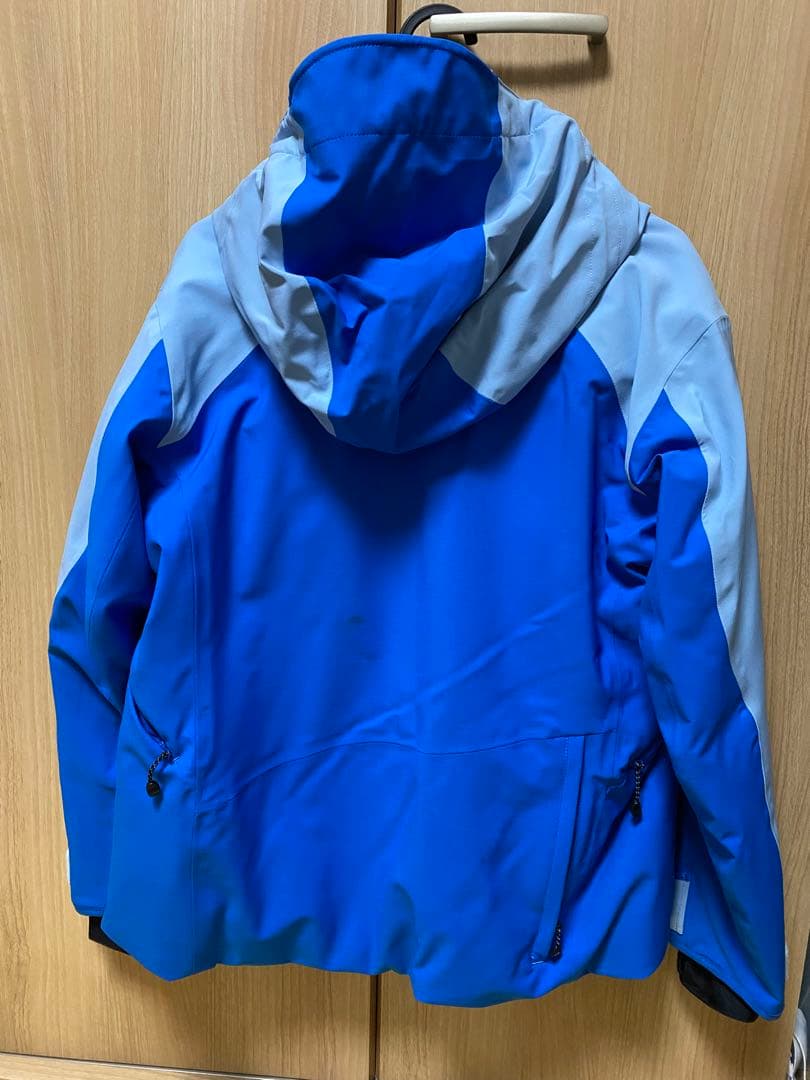 2023/2024 オンヨネ サロモンチームウエア　ジャケットSS パンツS