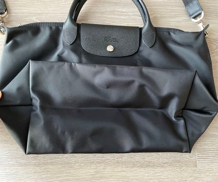 LONGCHAMP ロンシャン ル・プリアージュ ネオ ショルダーバッグ M