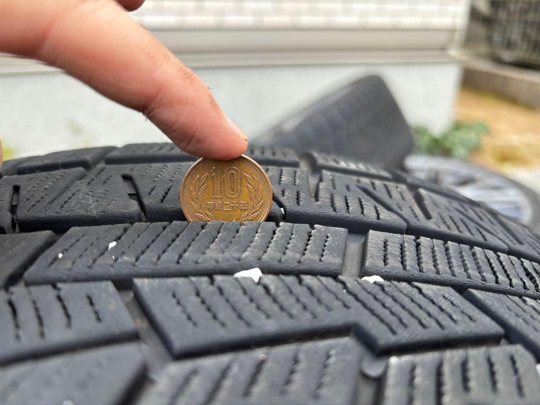 Yokohama 18インチ スタッドレスセット 235/45R18