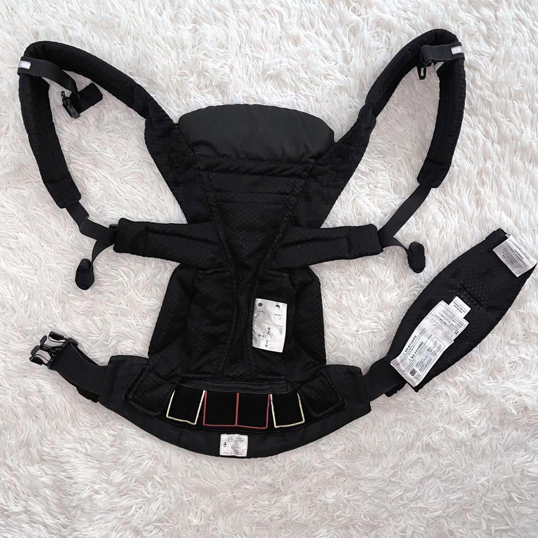 mmk✨極美品✨エルゴベビー　オムニブリーズ　ブラック　ポーチ付き❗️