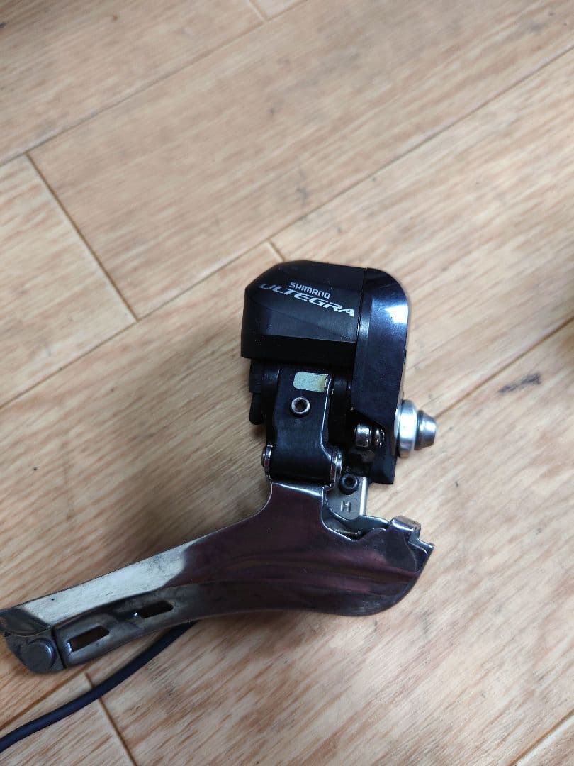 アルテグラDi2 6870 11速　電動コンポーネント　グループセット