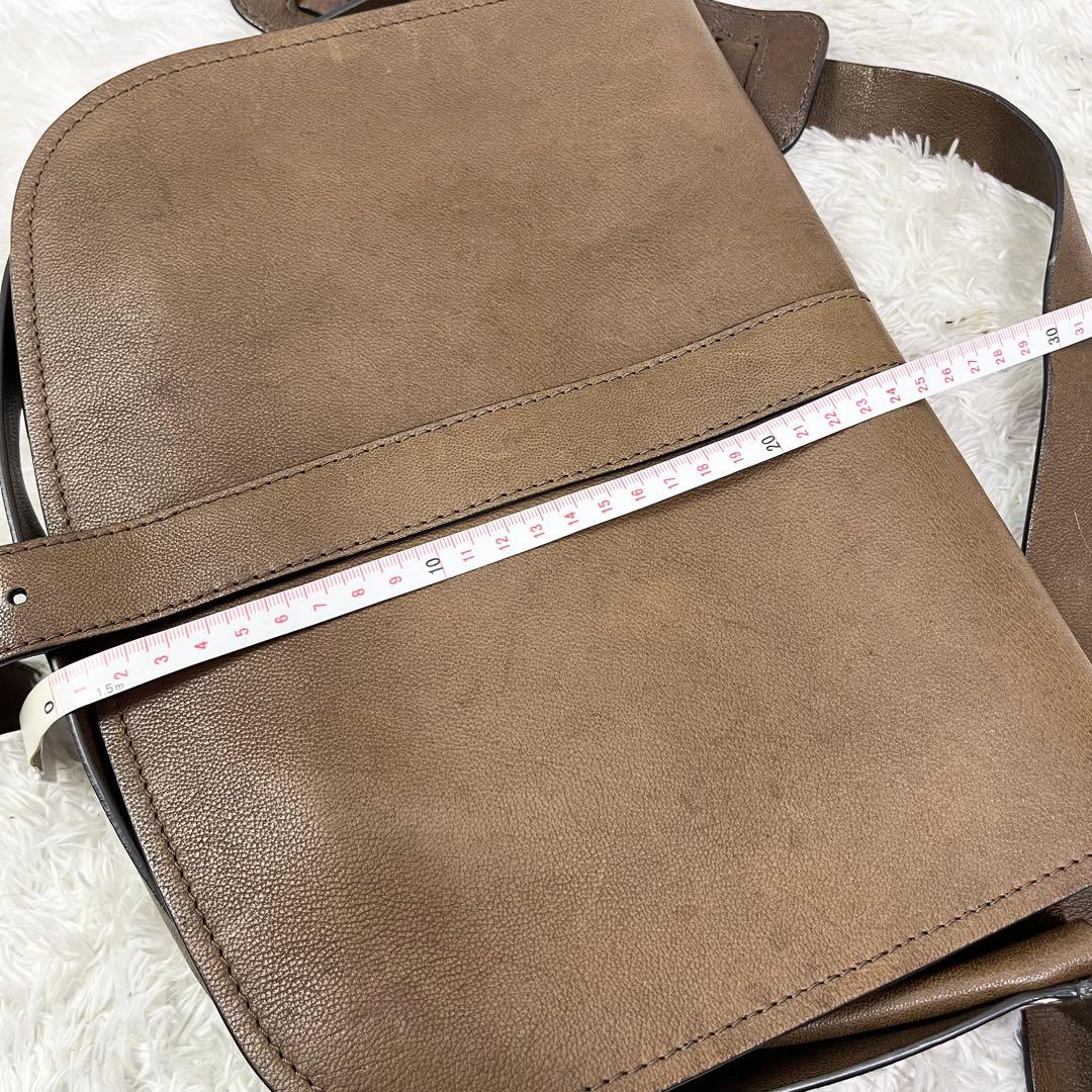 TOM FORD トムフォード ショルダーバッグ メッセンジャーバッグ ブラウン