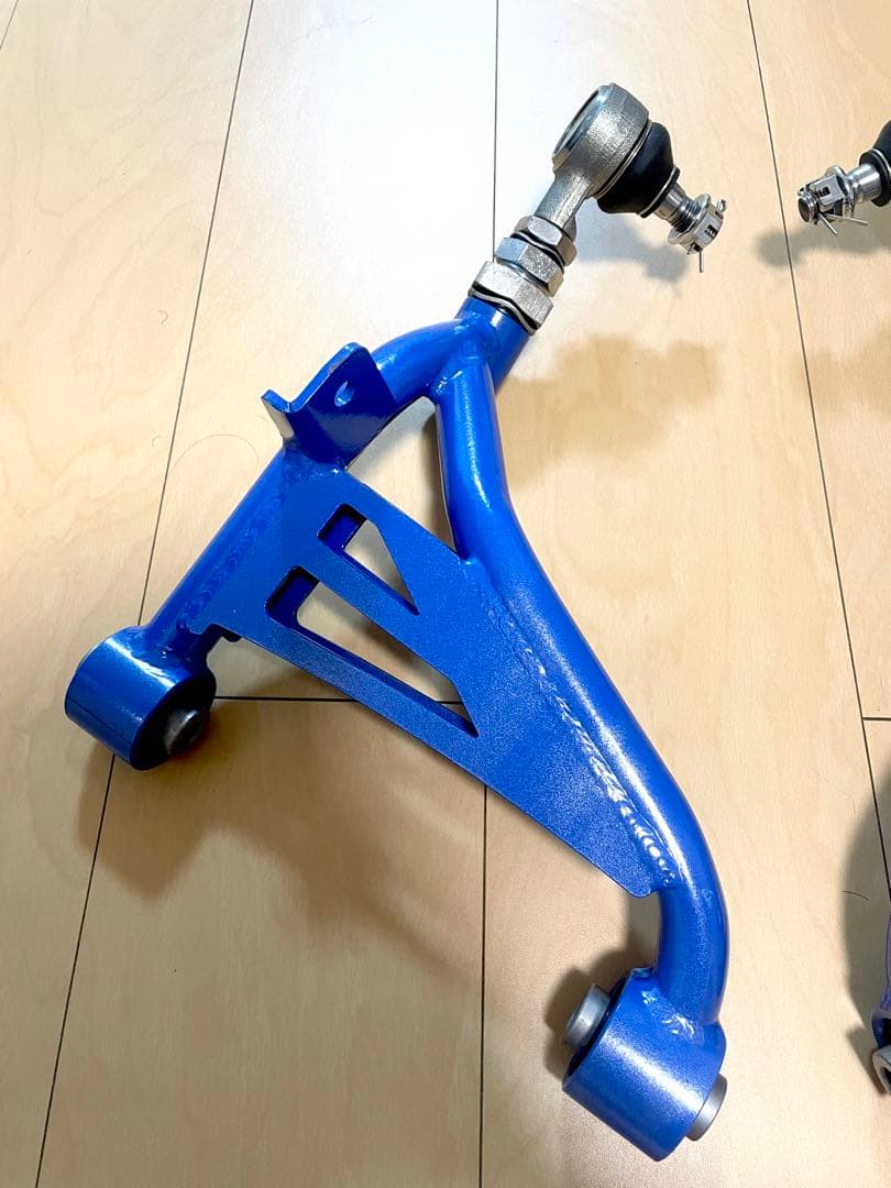 ckv36 z34 リアアッパーアーム 【新品未使用】