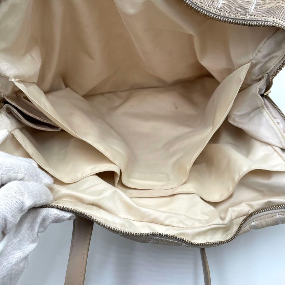 シャネル　ニュートラベルラインブリーフケース べージュ