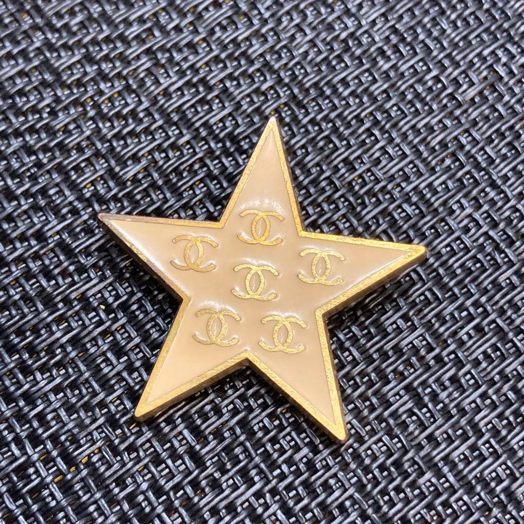 CHANEL　スター ブローチ　ココマーク刻印有り　星形 ヴィンテージ　レア