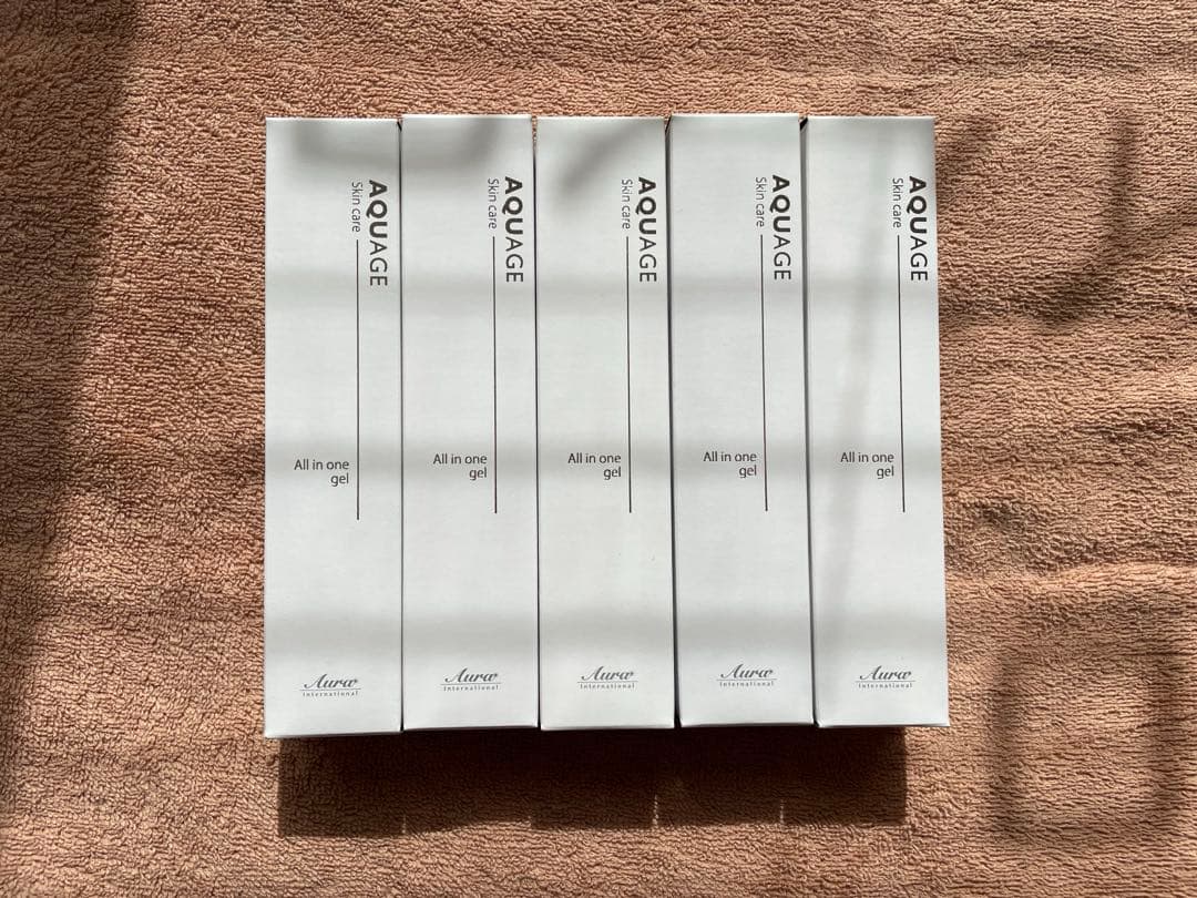 アクアージュ　オールインワン　美容ジェル