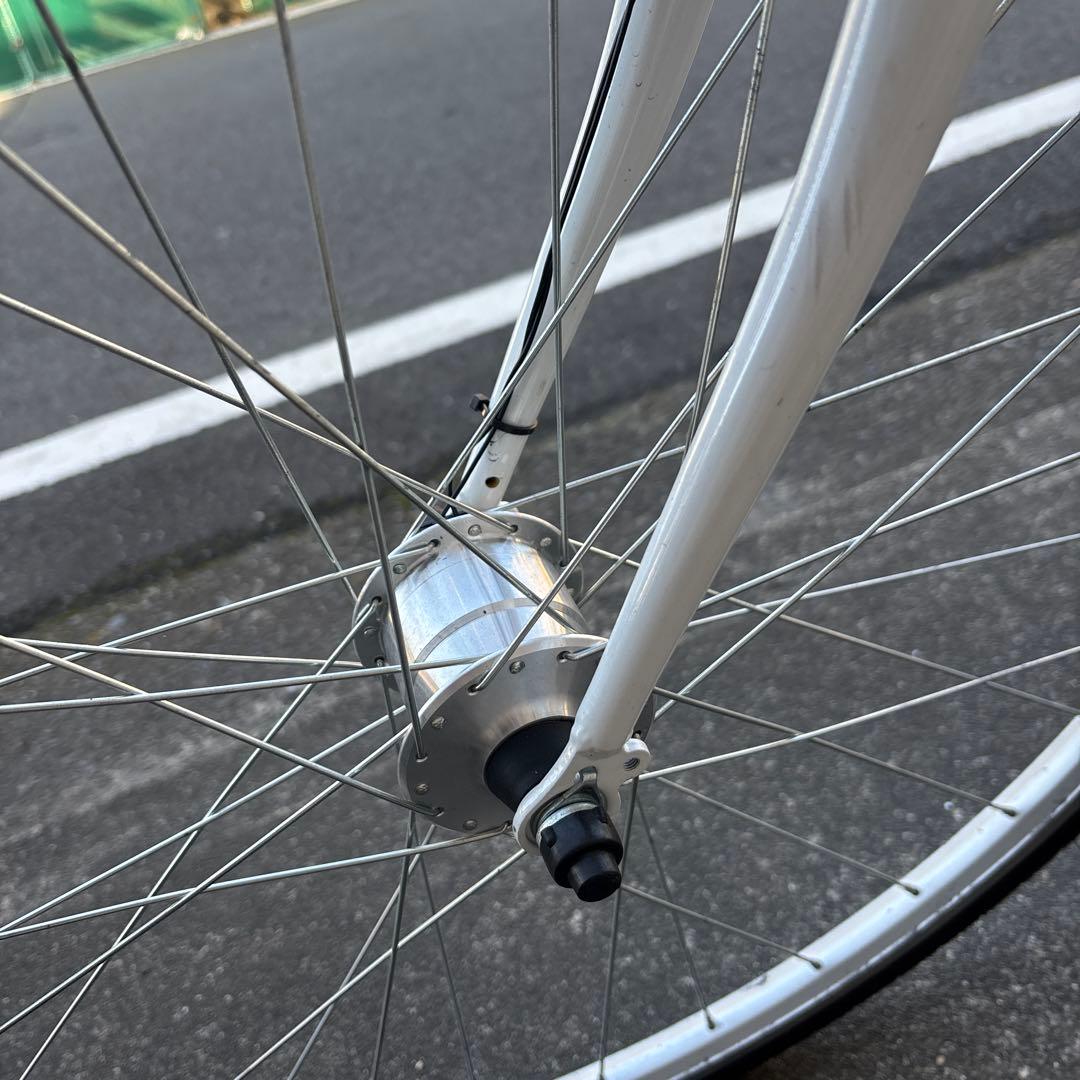 ウィークエンドバイク　ホワイト　27インチ　美品