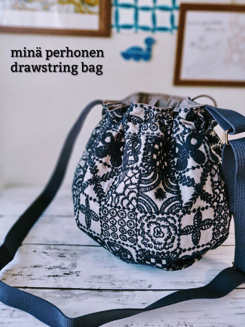 【再販ナシ】ミナペルホネン ドローストリングバッグ foresttile　巾着