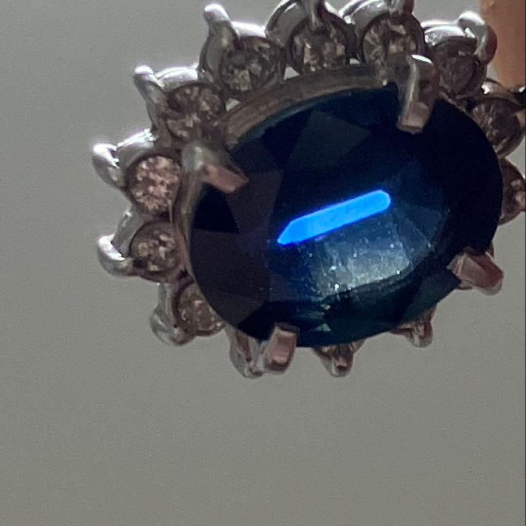 サファイアとダイヤモンドのネックレス　ペンダントトップとチェーンのセットプラチナ