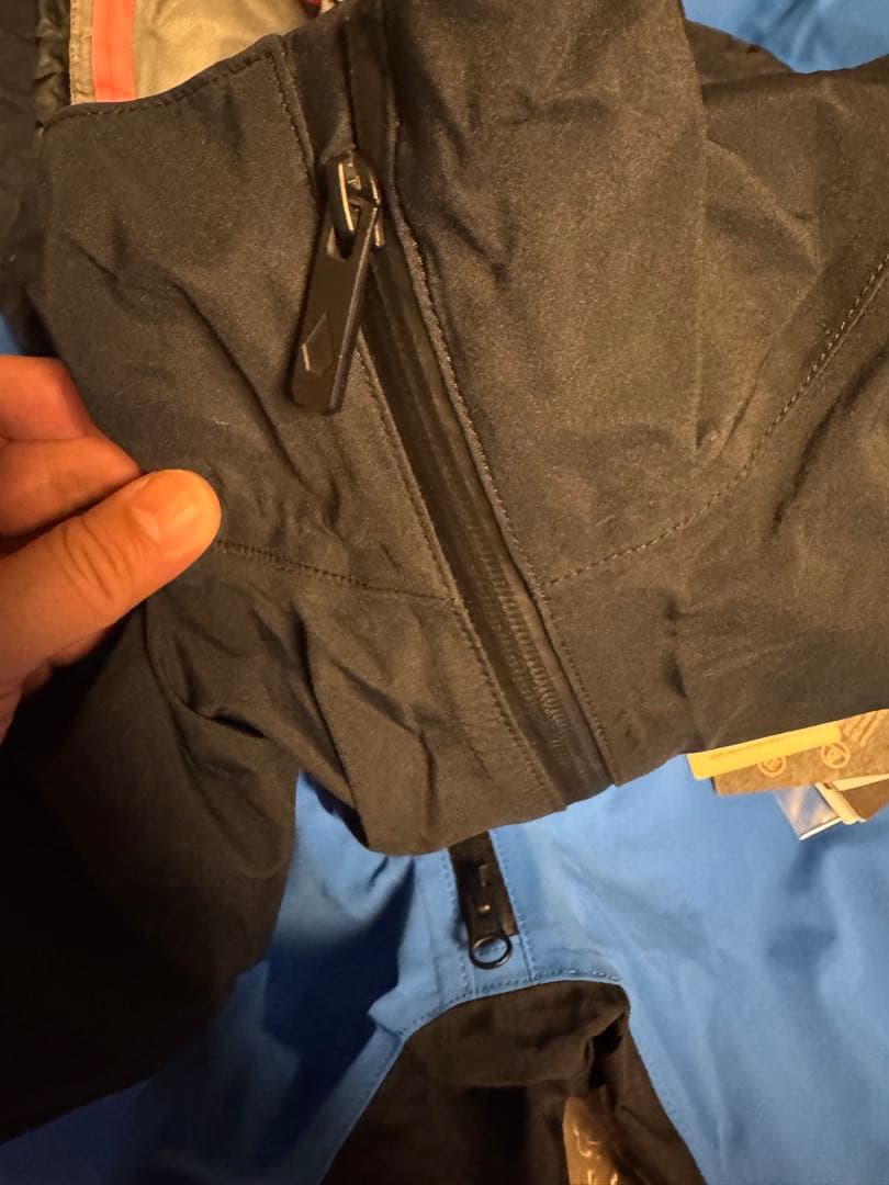 新品 GORE TEX 3L 3レイヤー VOLCOM JAMIE LYNN