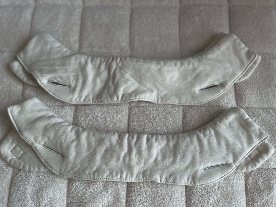 Nuna 抱っこ紐 グレー メッシュ　カドル