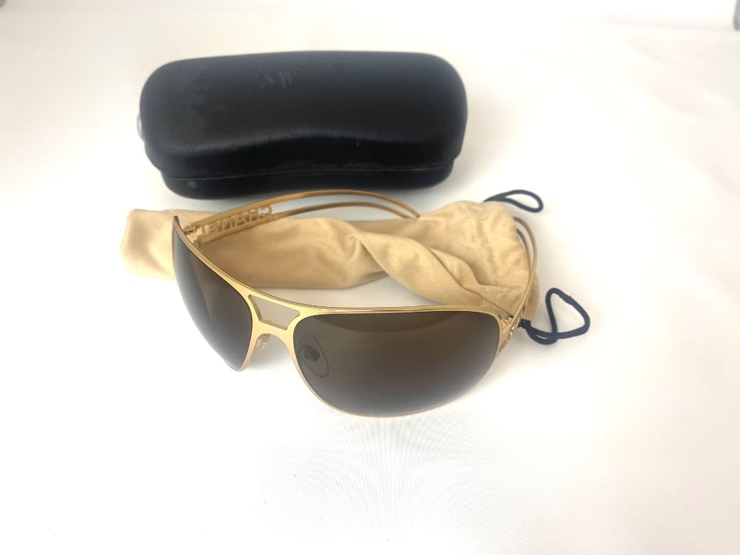 22日まで限定最終値下げ　シャネル　サングラス