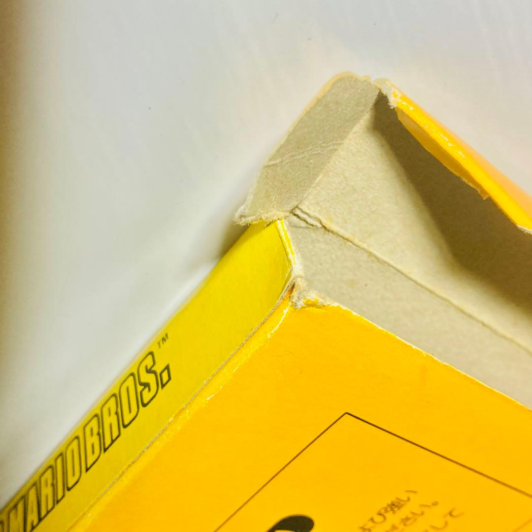 ファミリーコンピュータ【スーパーマリオブラザーズ】箱説明書つき【oka】