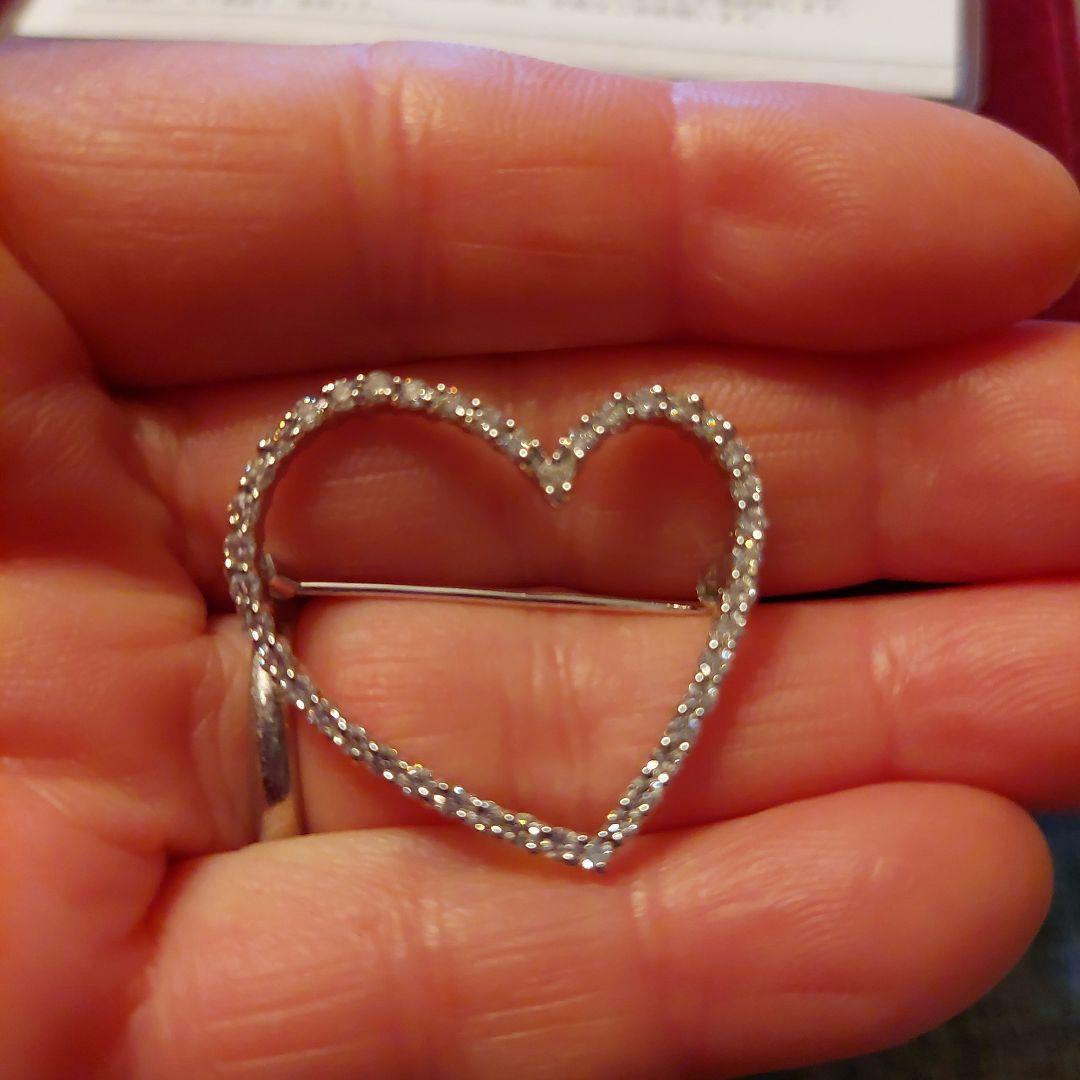 1/17削除いたします。足立宝石店18金WGダイヤモンド0.88ctブローチのみ