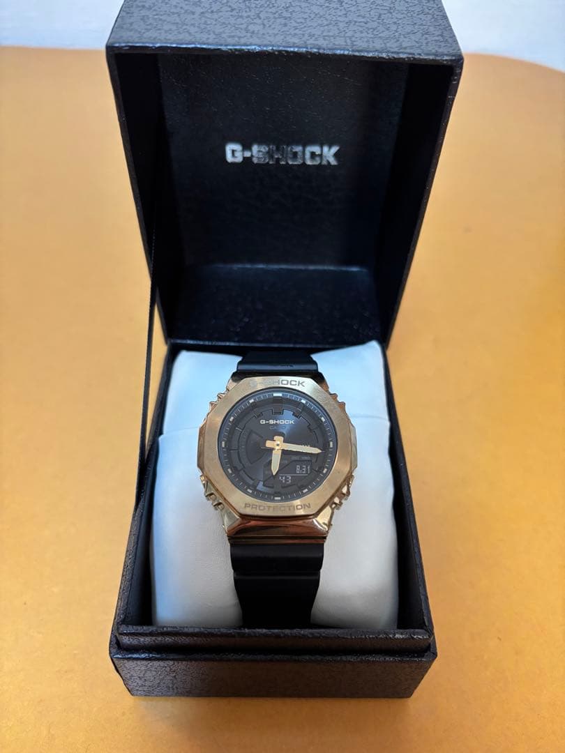 G-SHOCK GM-S2100GB-1AJF ブラック×ゴールド