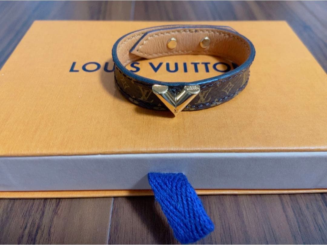 【美品】ルイヴィトン ブラスレ エセンシャル V ブレスレット モノグラム