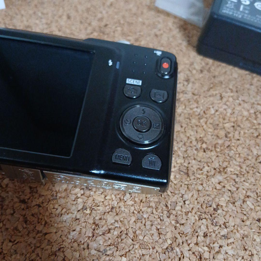 Nikon LPIX S3100 デジカメ シルバー