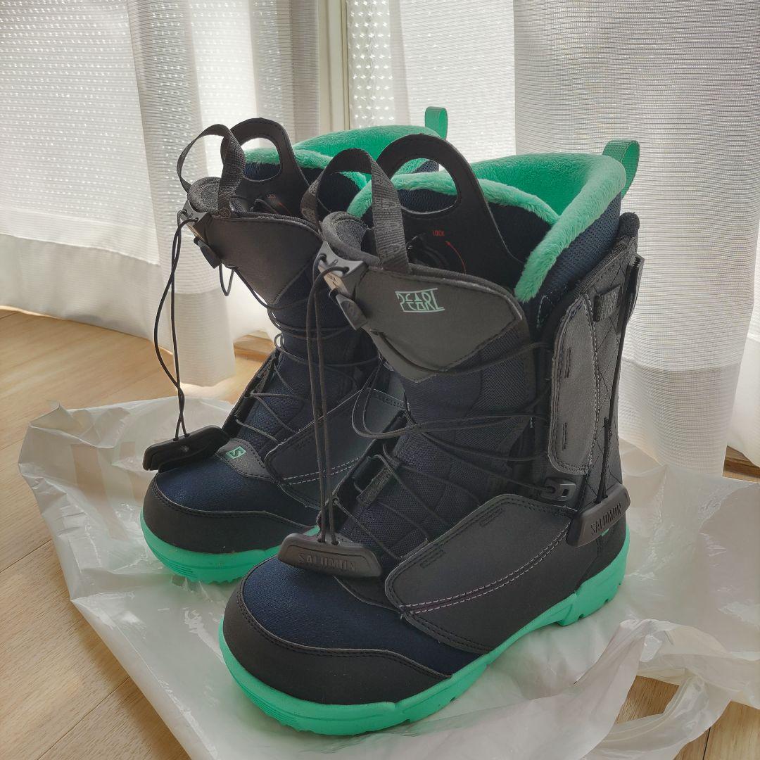 スノーボードブーツ　PEARL　24.5cm