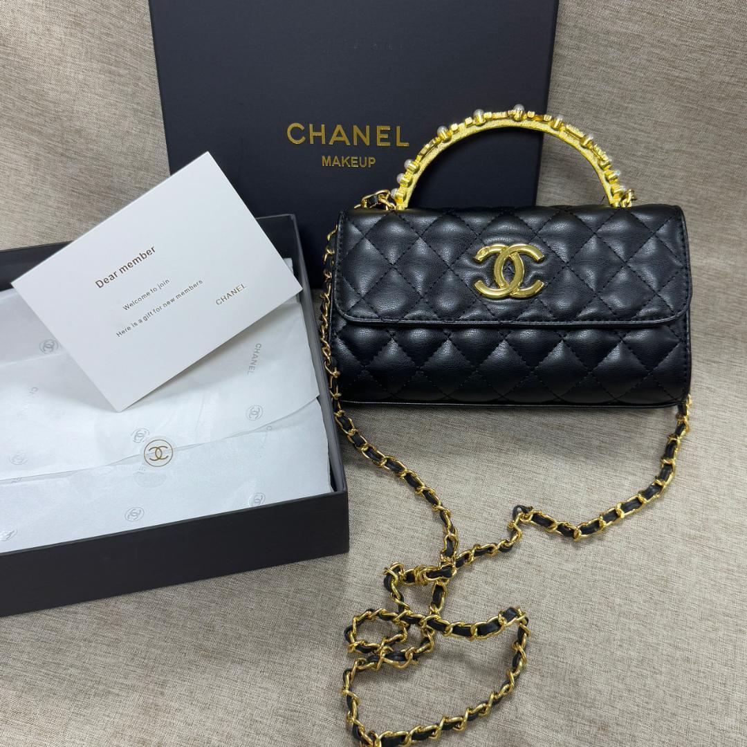 VIP顧客限定ブラック クラッチバッグ