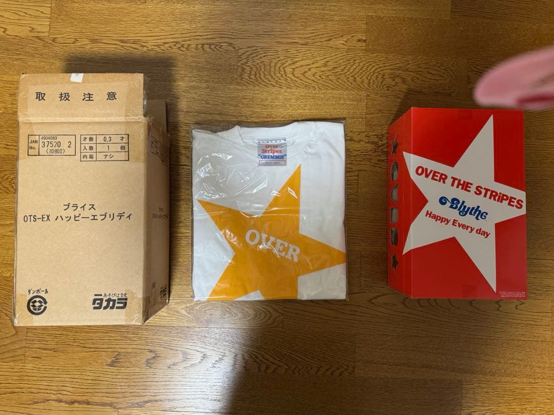 Blythe OVER THE STRIPES 未開封　ブライス　レア