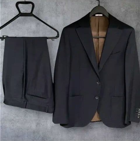 美品スーツセットアップ　ダークネイビー　スーツセレクト　マルゾット生地　A5