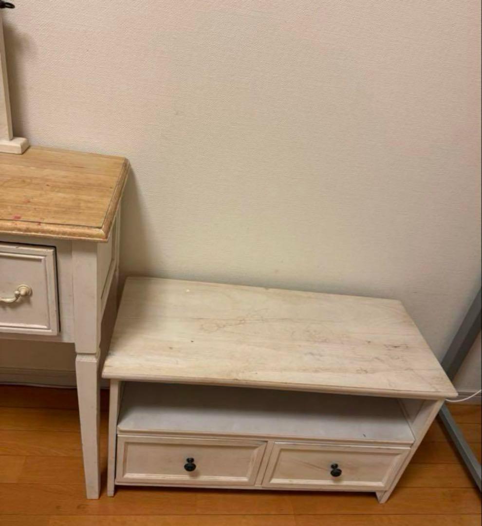 【1点価格】ブロカントシリーズ　ホワイト木製家具(鏡台orテレビ台)