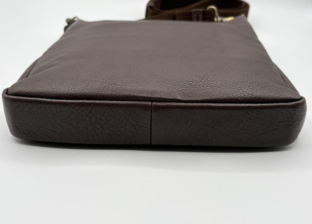 土屋鞄 防水レザーショルダーバッグ プロータ ダークブラウン