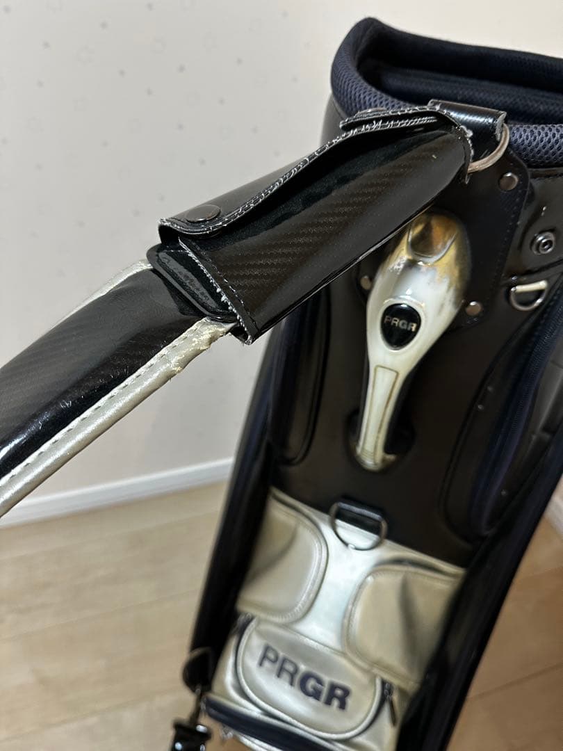 PRGR キャディバッグ ブラック/ホワイト