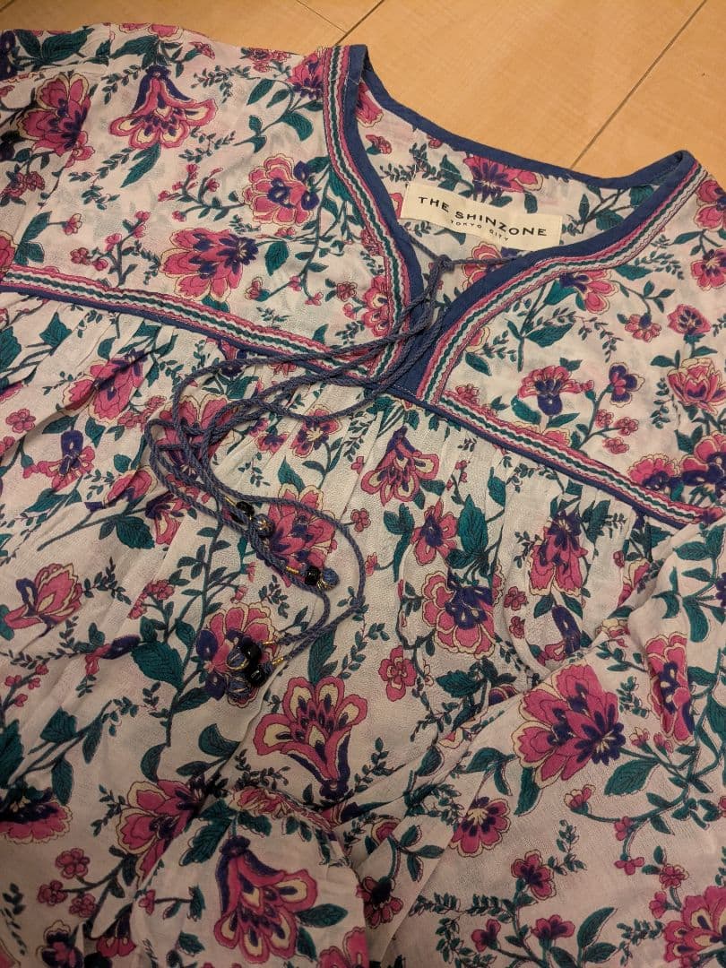 [THE SHINZONE/ザ シンゾーン] フラワー柄 ホーリーブラウス