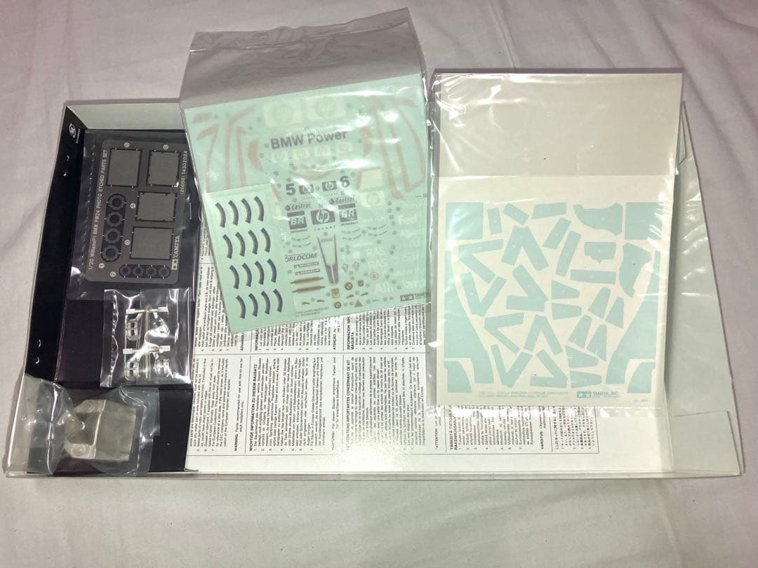 タミヤ 1/20 フルビューウィリアムズ F1  FW24 20056